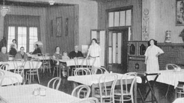 Mills Hi-Boy at Union Hotel, Wheeling, IL